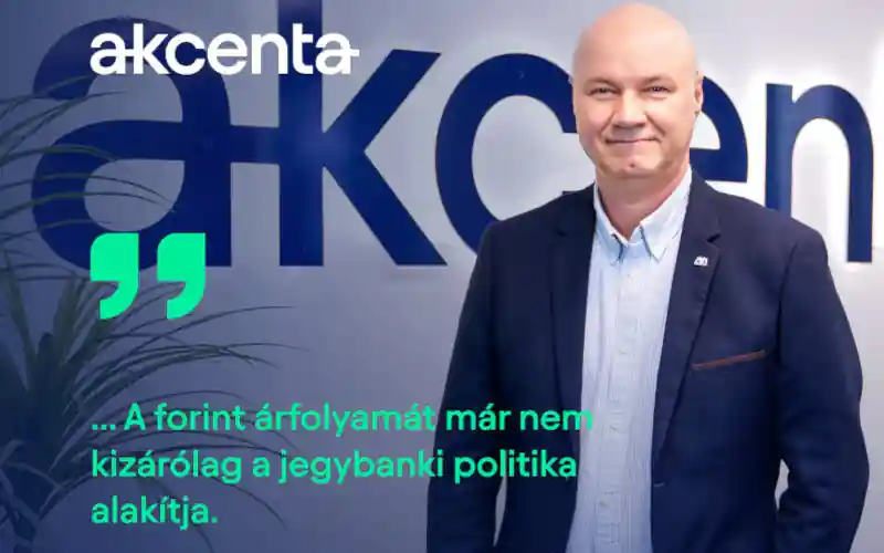 Eduard Kusala, akcenta